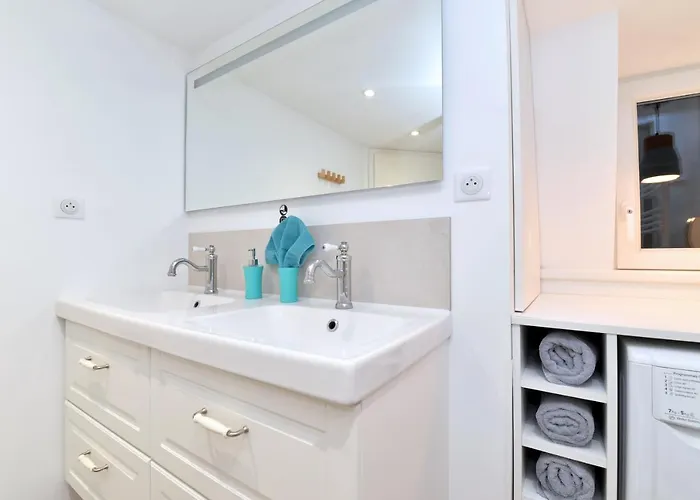 L'authentique De La Petite Venise Апартаменты